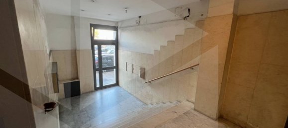 3 rooms Apartment in Bari, Italy No. 32790 6