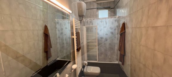 3 rooms Apartment in Bari, Italy No. 32790 24