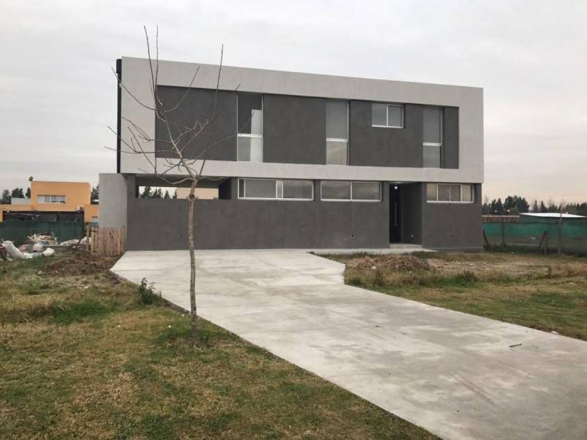 3 غرف نوم منزل في Tigre, Argentina رقم 53600