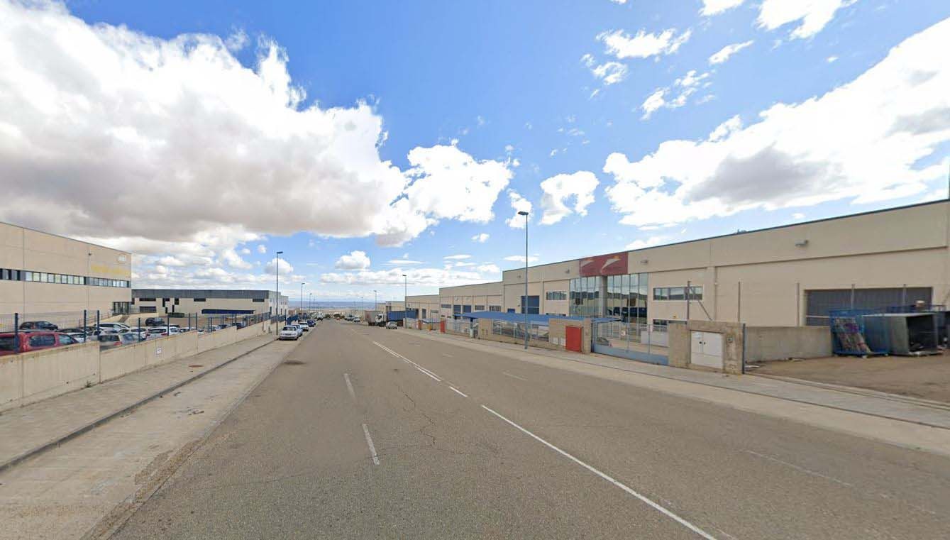  مستودع في La Muela, Spain 7200متر مربع رقم 67642