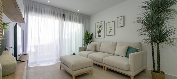 2 bedrooms Apartment in Los Balcones, Spain No. 13470 5