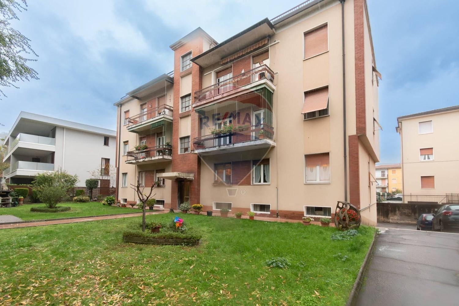 3غرفة شقة في Brescia, Italy رقم 335581