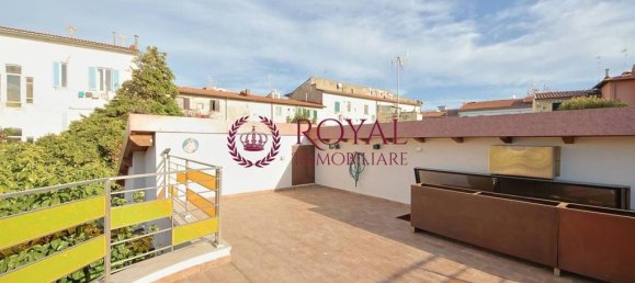 4 bedrooms Villa in Livorno, Italy No. 76374 37