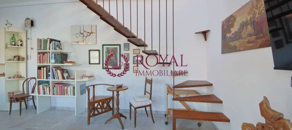 4 bedrooms Villa in Livorno, Italy No. 76374 11