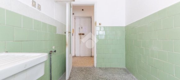 1 bedroom Apartment in Rome, Italy No. 8719 7