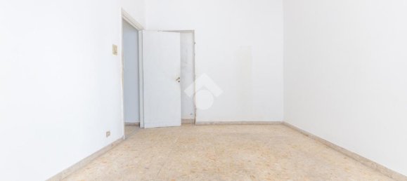 1 bedroom Apartment in Rome, Italy No. 8719 19