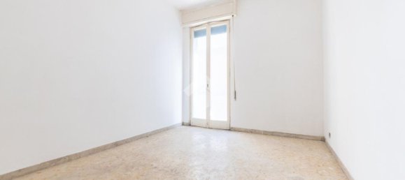 1 bedroom Apartment in Rome, Italy No. 8719 18