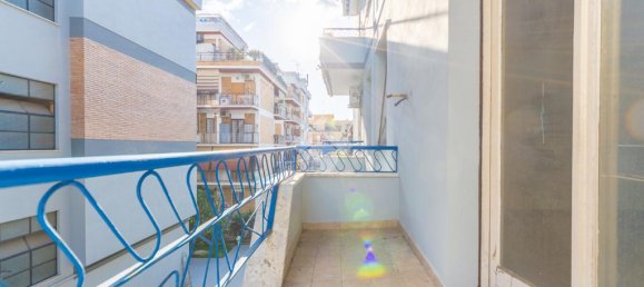 1 bedroom Apartment in Rome, Italy No. 8719 21