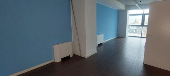 Oficina en Avezzano, Italy 177 m² No. 371537 6