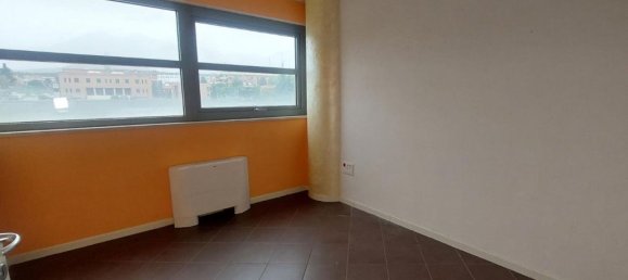 Oficina en Avezzano, Italy 177 m² No. 371537 5