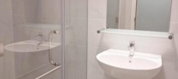 2 dormitorios apartamento en alquiler en Ho Chi Minh, Vietnam № 75009 4
