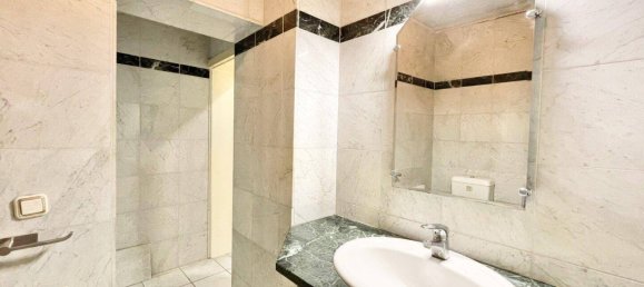 Квартира с 2 комнатами в Бригиттенау, Австрия № 209209 15