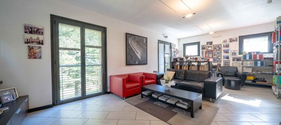 9 bedrooms Villa in Ponte in Valtellina, Italy No. 359569 17