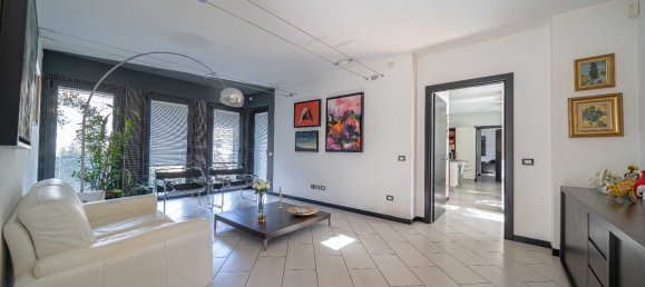 9 bedrooms Villa in Ponte in Valtellina, Italy No. 359569 13