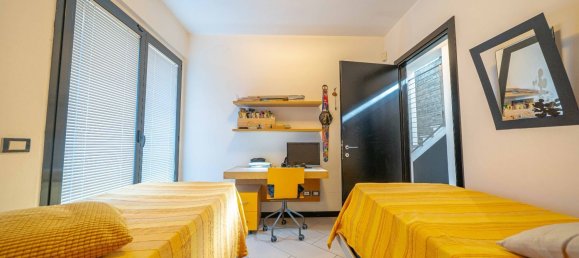 9 bedrooms Villa in Ponte in Valtellina, Italy No. 359569 30