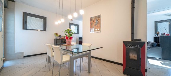 9 bedrooms Villa in Ponte in Valtellina, Italy No. 359569 3