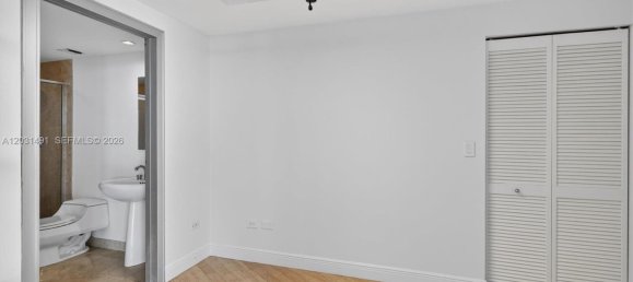 1 Schlafzimmer Gewerbliche Immobilien in Miami, USA, Nr. 615217 5