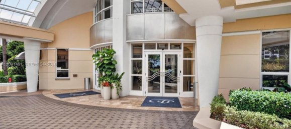 1 Schlafzimmer Gewerbliche Immobilien in Miami, USA, Nr. 615217 25