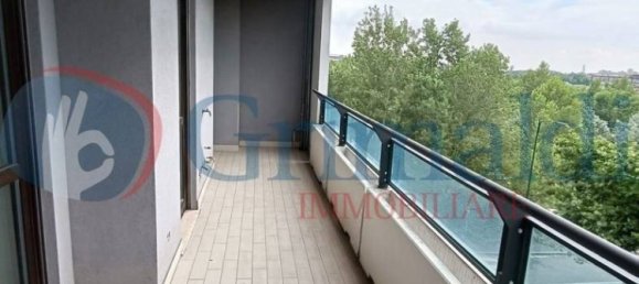 2 bedrooms Apartment in Sesto San Giovanni, Italy No. 56357 4