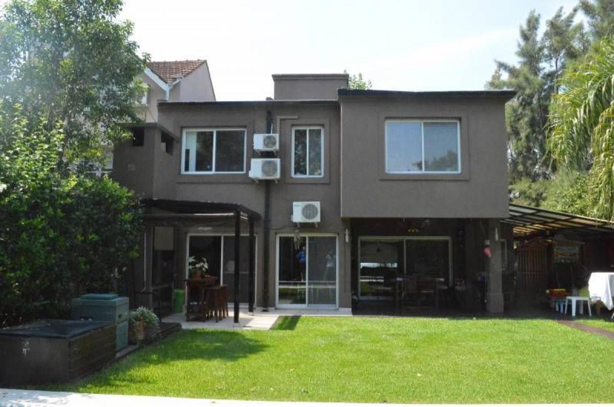 3 غرف نوم منزل في Tigre, Argentina رقم 80849