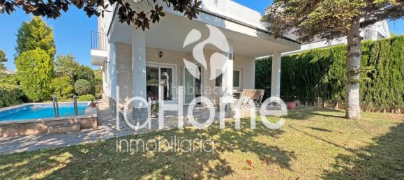 5 غرف نوم منزل في L'Eliana, Spain رقم 147456 2