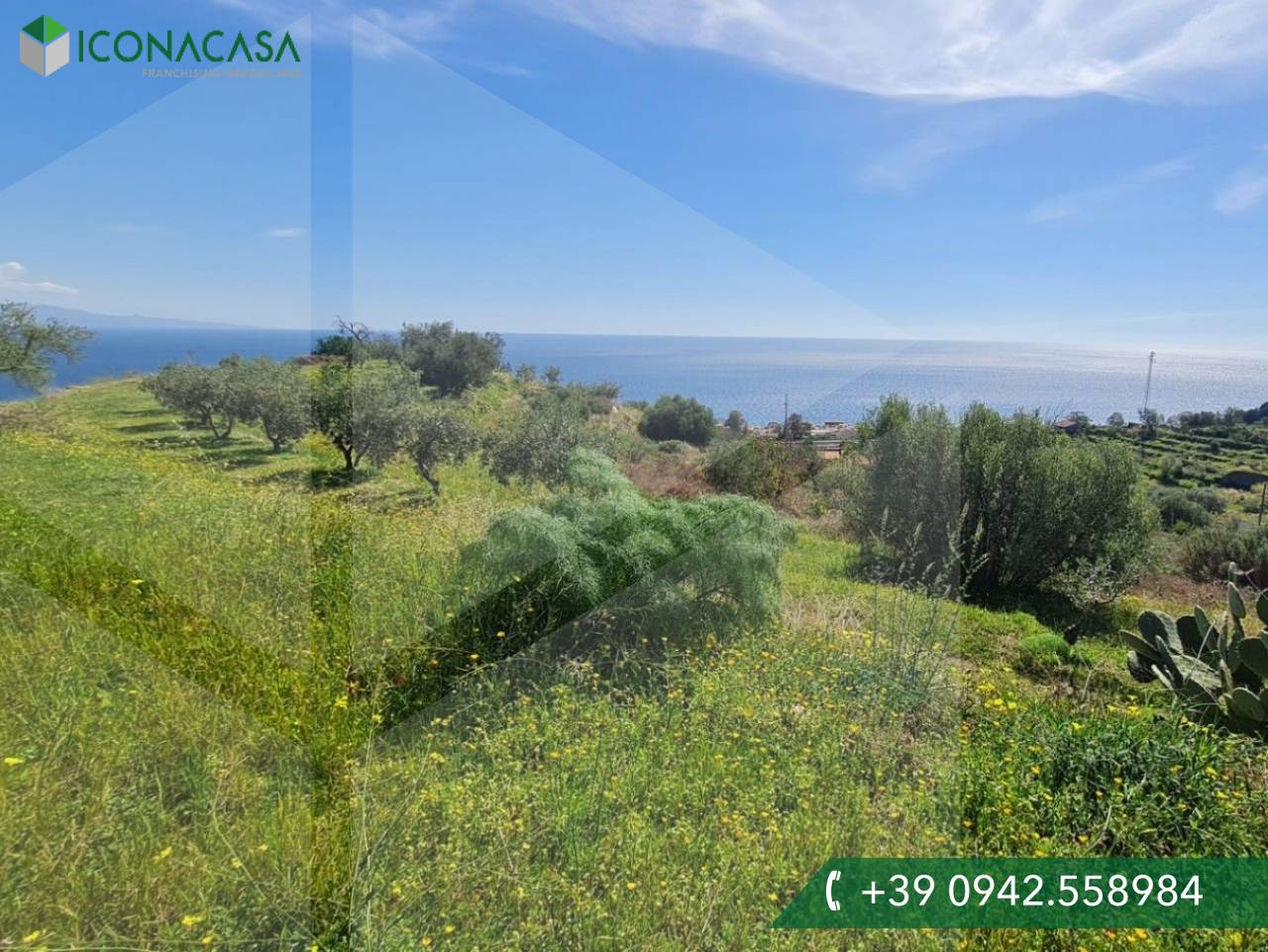 Terrain à Santa Teresa di Riva, Italy 3410m² No. 27951