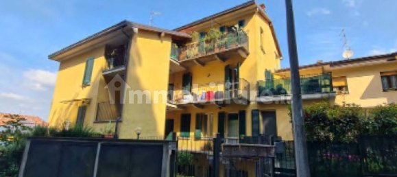 2 bedrooms Apartment in Brivio, Italy No. 287475 3