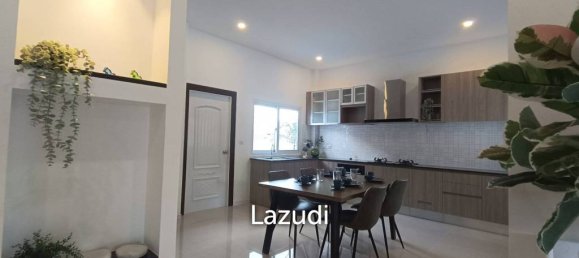 3 bedrooms Cafe / restaurant in Bang Lamung, Thailand No. 13119 8