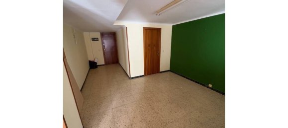 171m² Office in Huesca, Spain No. 140424 9