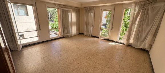 171m² Office in Huesca, Spain No. 140424 2