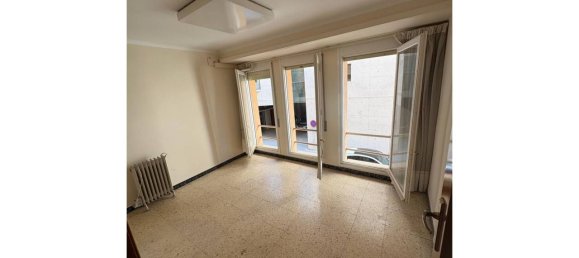 171m² Office in Huesca, Spain No. 140424 8