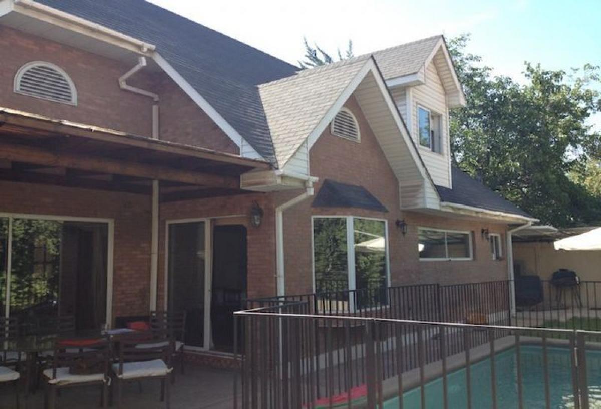 5 bedrooms House in Santiago, Chile No. 3556