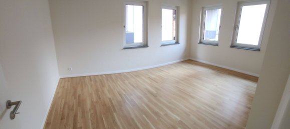 Квартира с 4 комнатами в Тюрингия, Германия № 198192 15