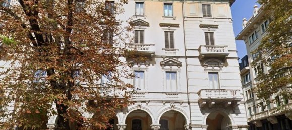 10 rooms Duplex in Turin, Italy No. 50980 24