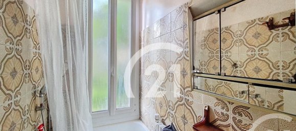 3 bedrooms House in Villiers-le-Bel, France No. 279850 12