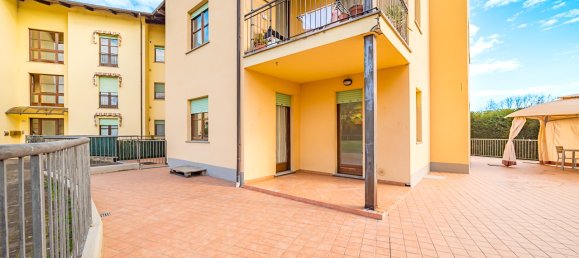 Квартира с 5 комнатами в Салуццо, Италия № 229399 4