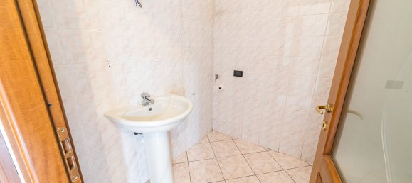 Квартира с 5 комнатами в Салуццо, Италия № 229399 21