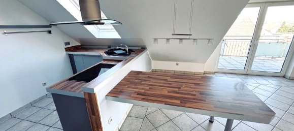 Дуплекс с 4 комнатами в Оффенбах, Германия № 202661 3