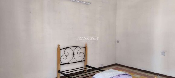 3 bedrooms Maisonette in Fgura, Malta No. 1972 6