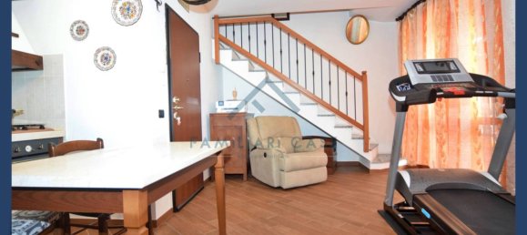 1 bedroom Apartment in Gazzada Schianno, Italy No. 294977 4