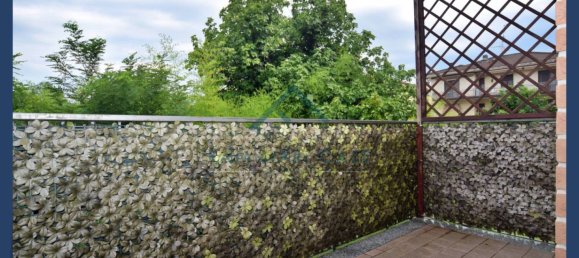 1 bedroom Apartment in Gazzada Schianno, Italy No. 294977 2