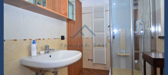 1 bedroom Apartment in Gazzada Schianno, Italy No. 294977 13