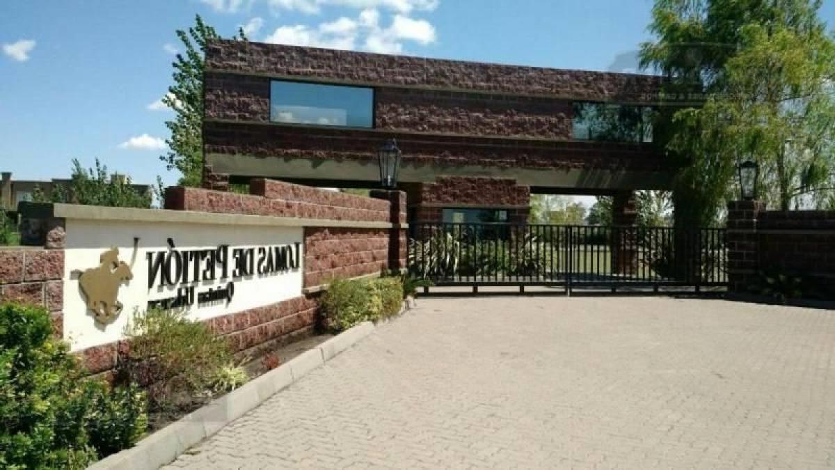 Terreno em Canuelas, Argentina N.º 34297