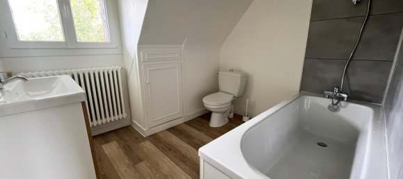 2 bedrooms House in Le Plessis-Trevise, France No. 177785 9