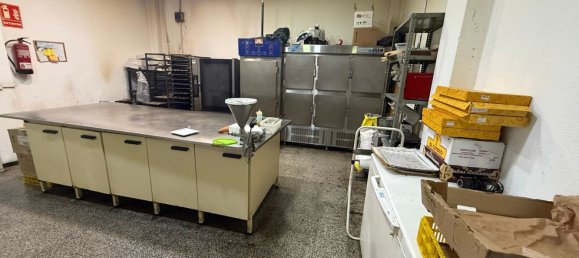 100m² Commercial property in Reus, Spain No. 149506 8