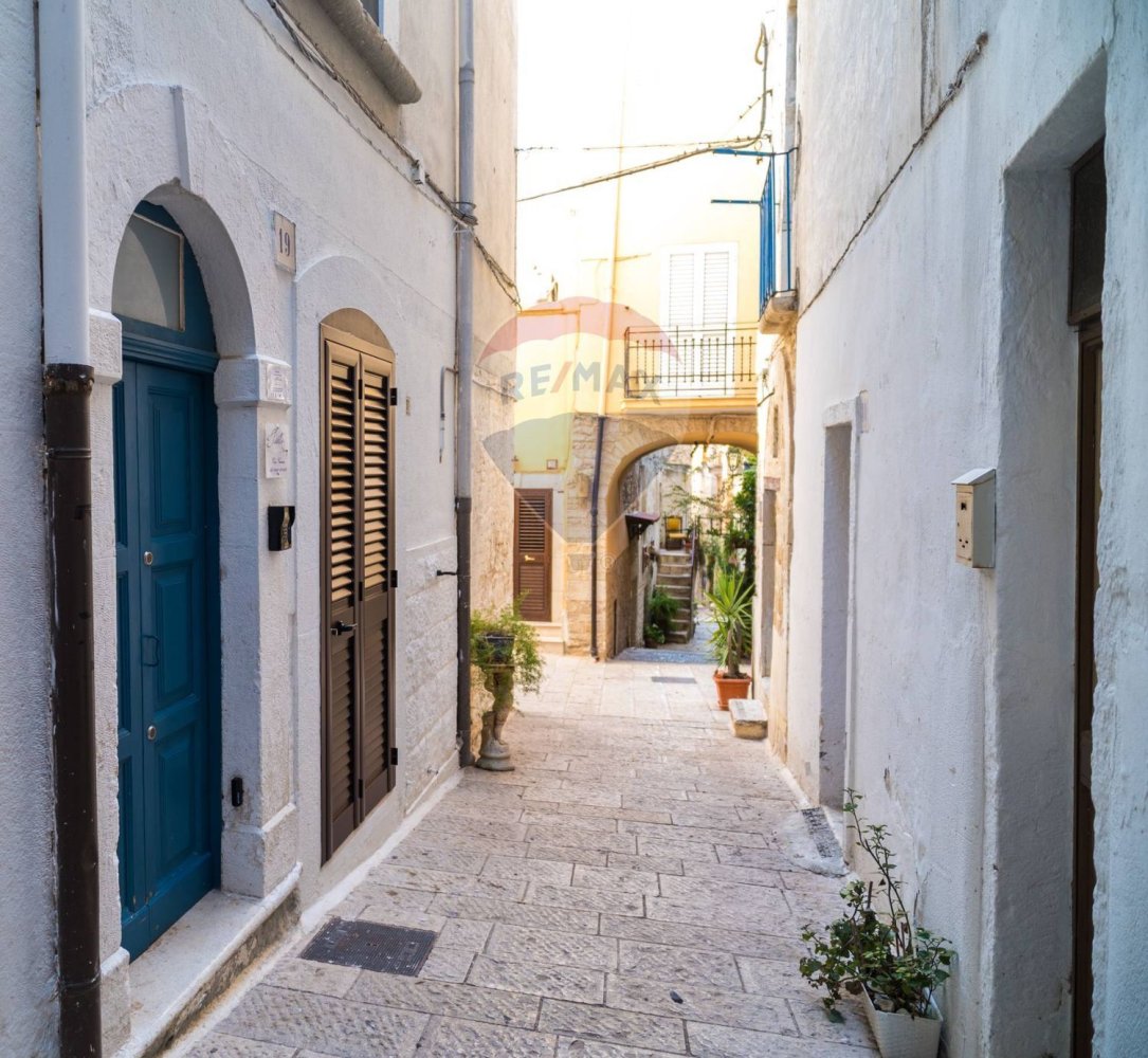 2 Schlafzimmer Haus in Palo del Colle, Italy, Nr. 364109