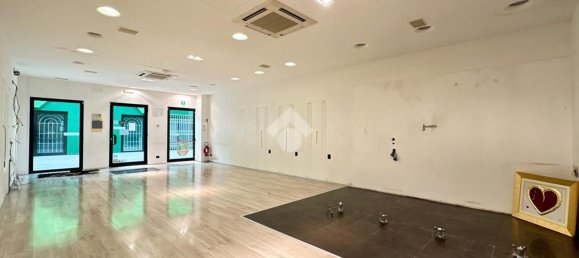 2 rooms Apartment in Udine, Italy No. 299554 9