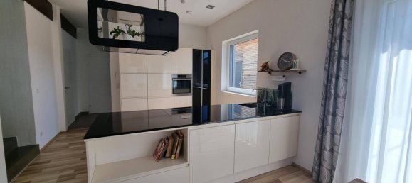 3 bedrooms House in Loosdorf, Austria No. 146392 6