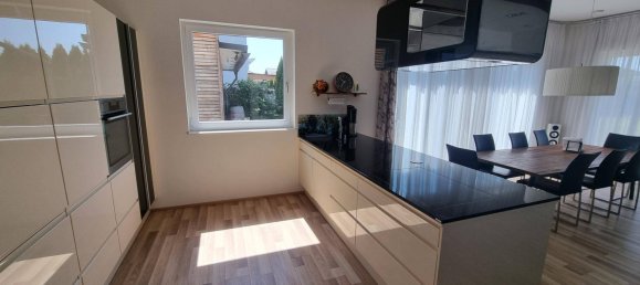 3 bedrooms House in Loosdorf, Austria No. 146392 7