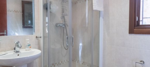 Дом с 15 спальнями в Иби, Испания № 184747 33